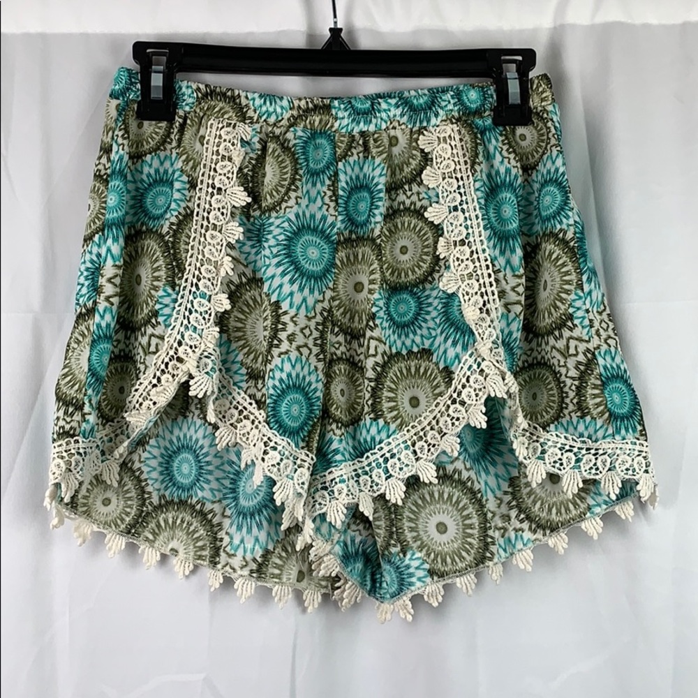 MOD Flowy Short